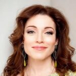 Алёна Хмельницкая